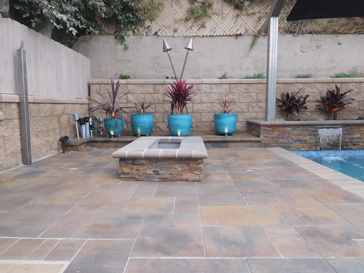 HARDSCAPES PAVERS ROWLING 6